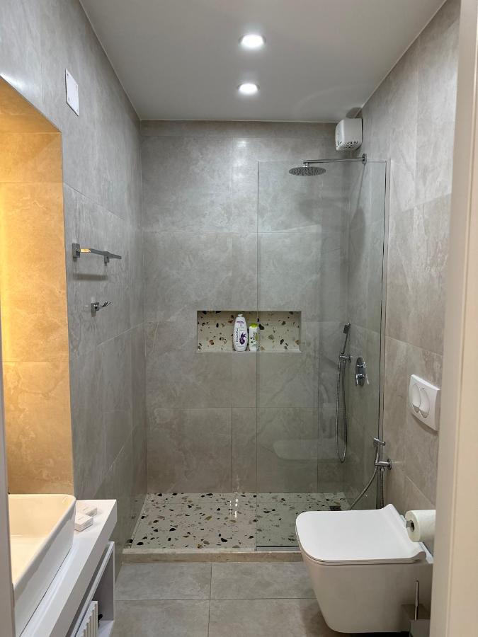 4Seasonsgea , New Modern Apartment In تيرانا المظهر الخارجي الصورة