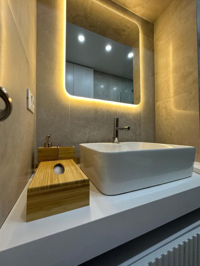 4Seasonsgea , New Modern Apartment In تيرانا المظهر الخارجي الصورة